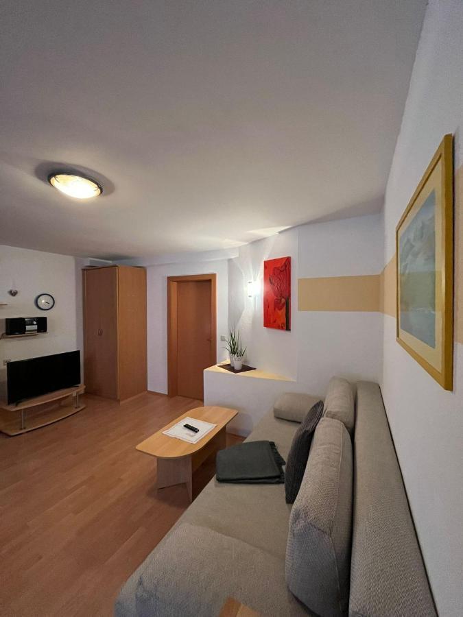 Ferienwohnung Gertraud Und Peter Geisler Finkenberg Exterior photo