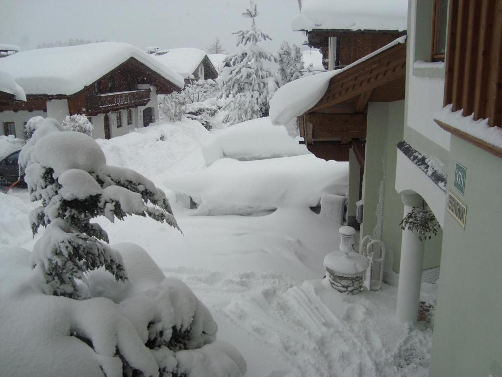 Ferienwohnung Gertraud Und Peter Geisler Finkenberg Exterior photo